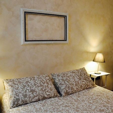 Apartmán 18 Alfieri Turín Exteriér fotografie