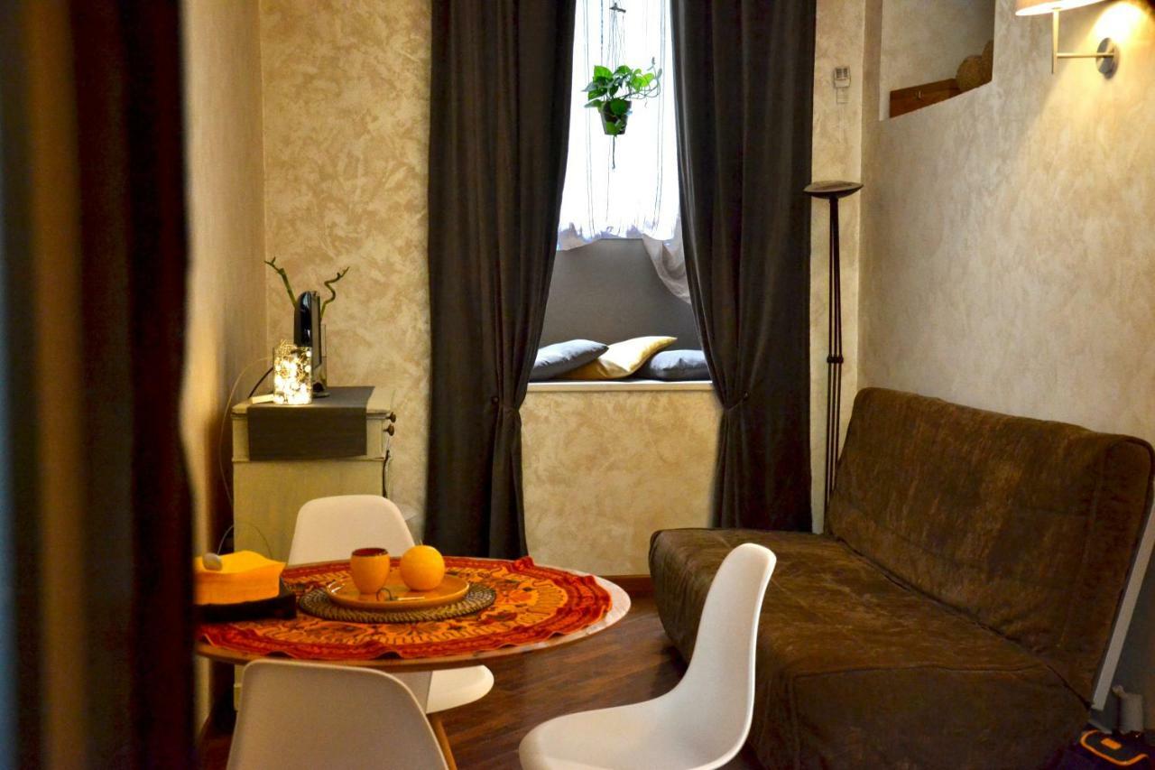 Apartmán 18 Alfieri Turín Exteriér fotografie
